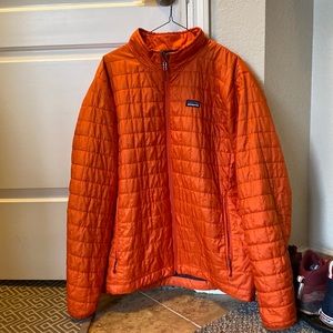 Men’s Patagonia nanopuff zip jacket, XL. No rips or tears, gently used.